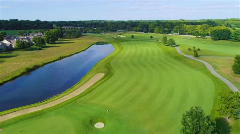 18-hole-course-at-plum-creek-golf-course