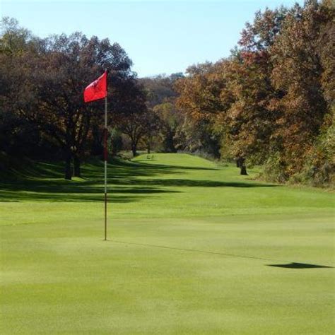 apple-canyon-lake-golf-course