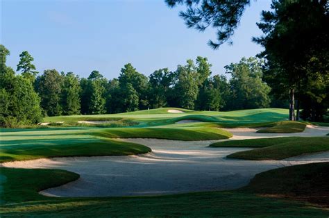 back-nine-course-at-fish-creek-golf-club