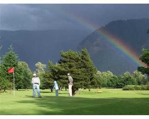 beacon-rock-public-golf