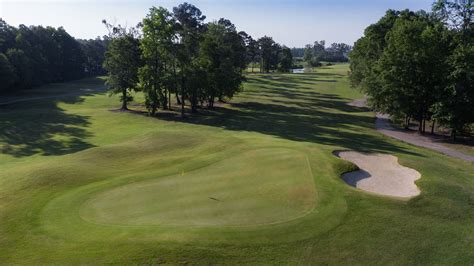 bear-fox-course-at-river-oaks-golf-plantation