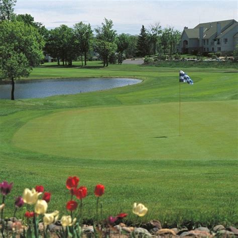 black-brook-course-at-izatys-golf-yacht-club