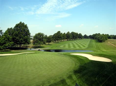 blue-course-at-eisenhower-park-golf-course