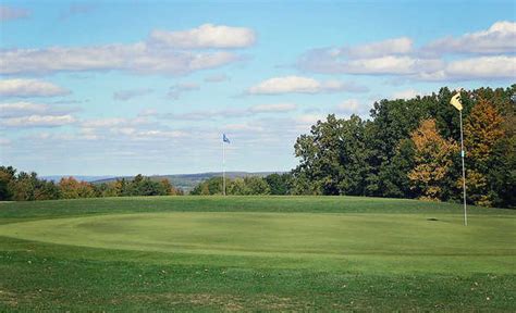 blue-course-at-ford-hill-country-club