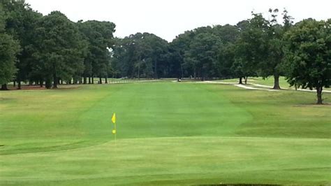 blue-course-at-langley-afb-eaglewood-golf-course