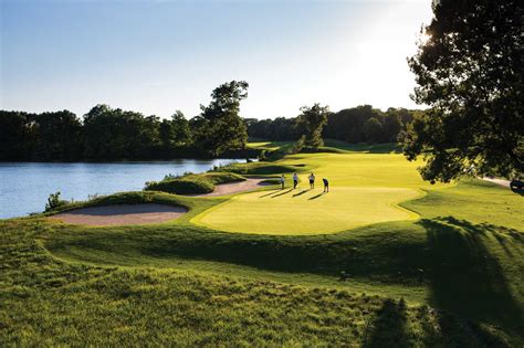 blue-red-course-at-grand-rapids-golf-club