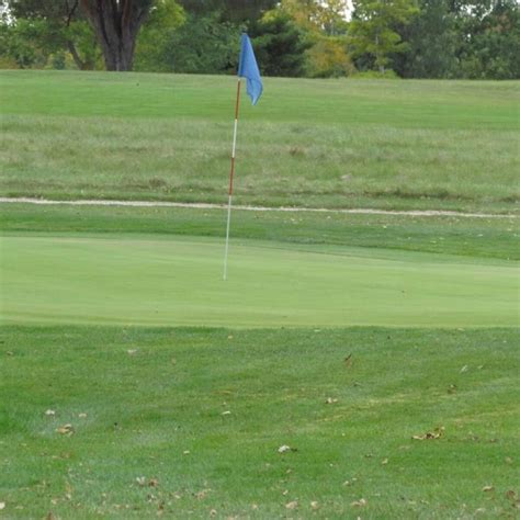 blue-red-course-at-hon-e-kor-golf-country-club