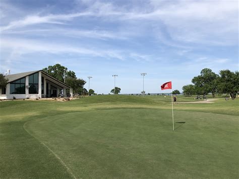 blue-red-course-at-lake-park-golf-club