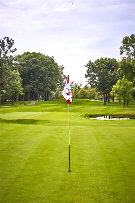 blue-red-course-at-medina-country-club