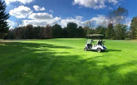 blue-red-course-at-west-ottawa-golf-club