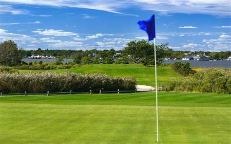 blue-white-course-at-timber-point-country-club