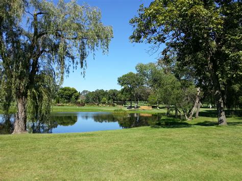 bristol-oaks-country-club