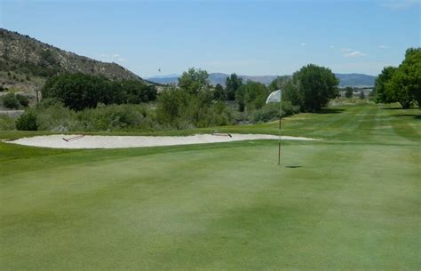 canyon-hills-park-golf-course