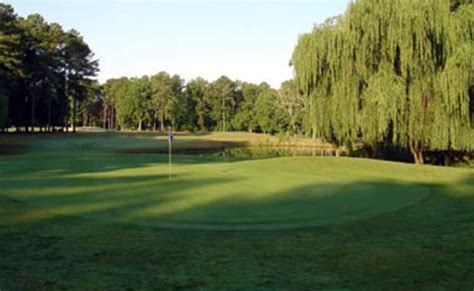 cardinal-course-at-newport-news-golf-club