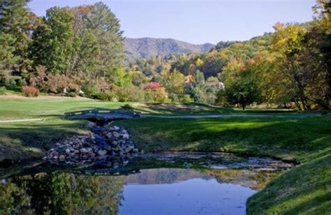 carolina-dogwood-course-at-waynesville-country-club-inn