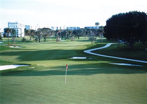 champions-course-at-palm-aire-country-club