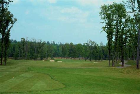 crooked-hollow-golf-club