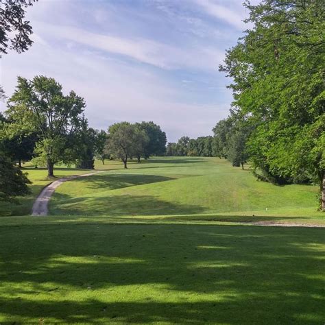 crooked-lake-golf-course