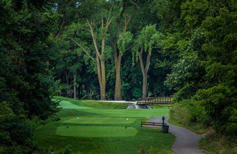 crow-hollow-golf-club