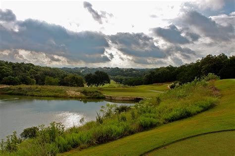 crystal-falls-golf-course