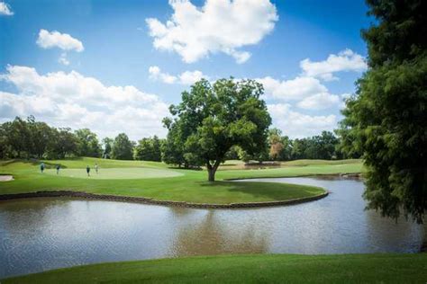 cypress-course-at-sweetwater-country-club