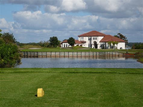 deer-island-golf-lake-club