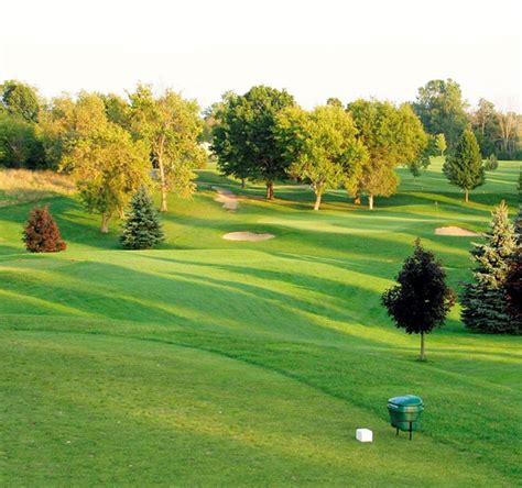 devils-lake-golf-course