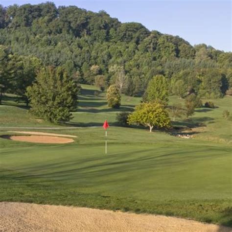 dogwood-blue-ridge-course-at-waynesville-country-club-inn