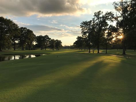 dogwood-course-at-country-club-of-jackson