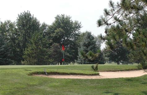 east-west-course-at-fox-prairie-golf-course