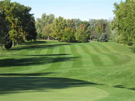 eighteen-course-at-westview-golf-course