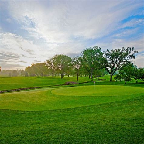 eighteen-hole-course-at-cherry-hills-country-club