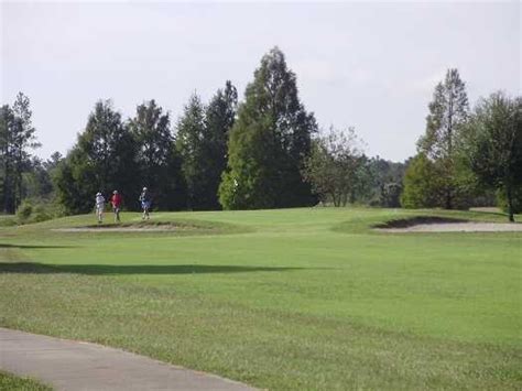 eighteen-hole-course-at-indian-lake-estates-golf-country-club