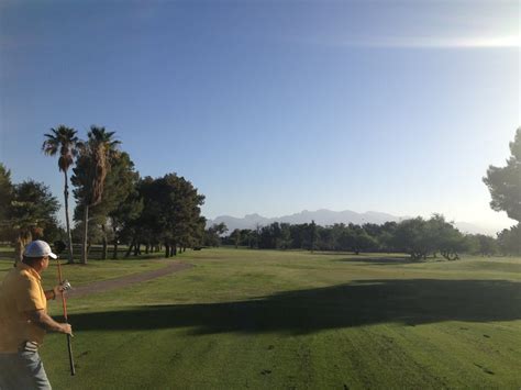 el-rio-trini-alvarez-municipal-golf-course