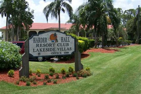 executive-course-at-harder-hall-country-club