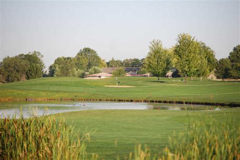 executive-course-at-ridgecrest-golf-course