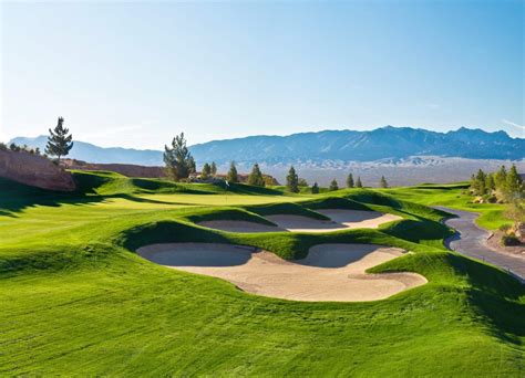 executive-nine-course-at-falcon-ridge-golf-course