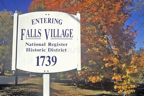 falls-village