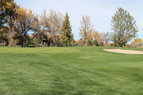 family-golf-center-at-centennial-airport