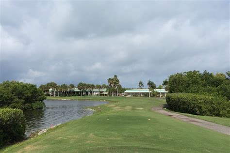 first-second-course-at-lake-venice-golf-club