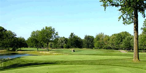 front-9-middle-9-course-at-sweetbriar-golf-pro-shop