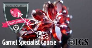 gold-garnet-course-at-university-club