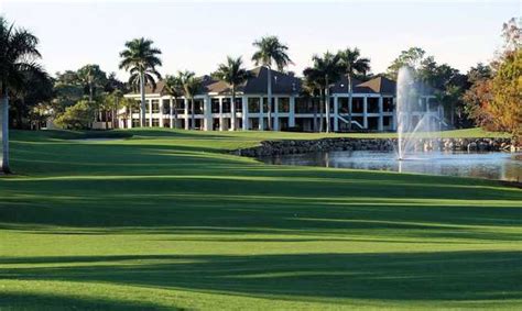 gold-green-course-at-wyndemere-country-club