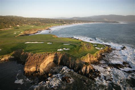 golf-links-course-at-pebble-beach-golf-links