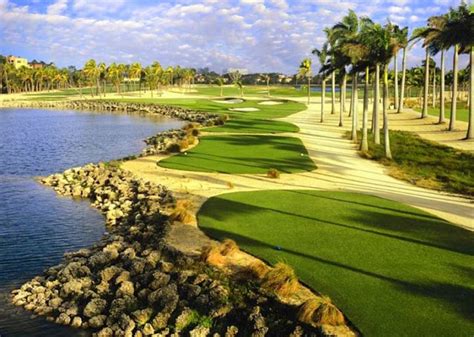 great-white-course-at-doral-golf-resort-spa