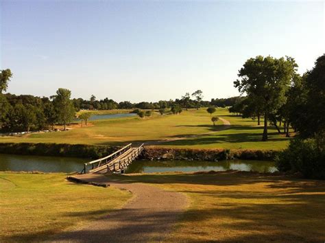 gus-wortham-park-golf-course