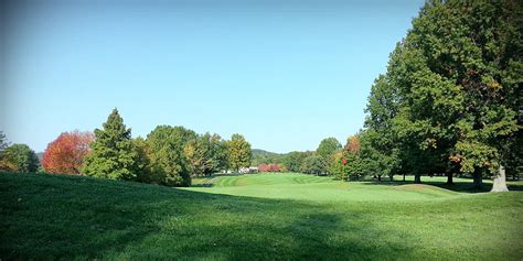 harrison-lake-country-club