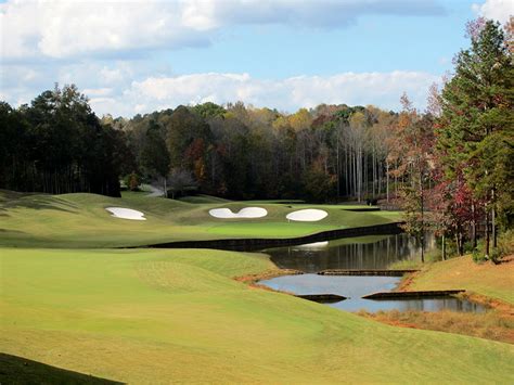 hawk-ridge-golf-club