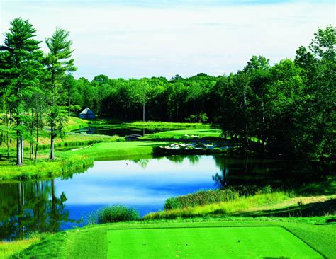 hickory-course-at-hamilton-farm-golf-club