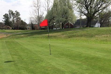 hillcrest-municipal-golf-course